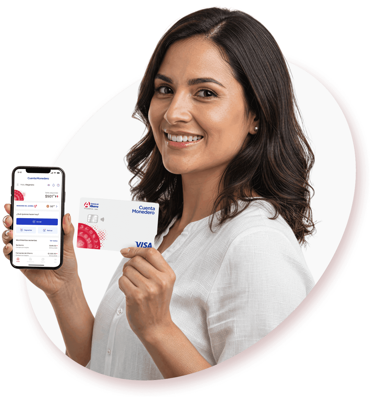 Mujer con tarjeta y celular